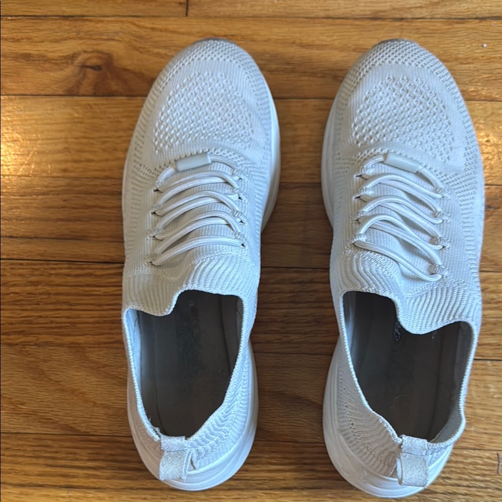 Women’s White Knit Sneakers